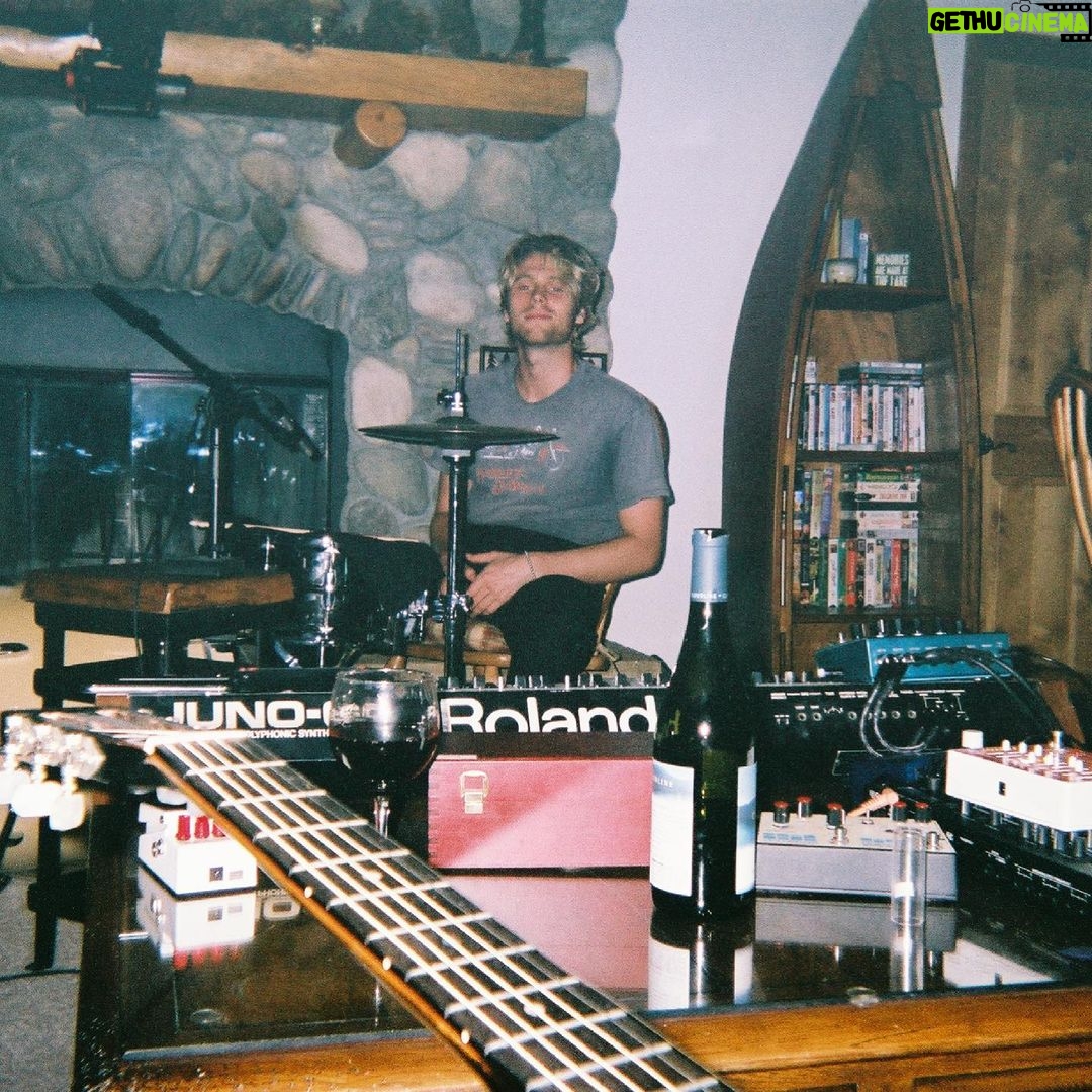 Luke Hemmings Instagram - Starting Line was written in one stream of thought at my friend Sammy’s house . The lyrics come from a reflection of 10 years of my life passing me by in what felt like forever but also in the blink of an eye. I have always had an obsession with time but it was elevated by staying at home after years of constant movement. Swipe for some footage of when we recorded the big ass guitars ☺️