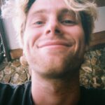 Luke Hemmings Instagram – Tomorrow 9pm PT