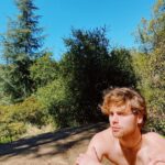 Luke Hemmings Instagram - No beard trimmers were harmed in the making of these photos