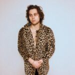 Luke Hemmings Instagram – swipe for purple pants