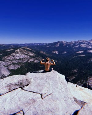Luke Mullen Instagram - This is your sign to take a spontaneous trip to a national park