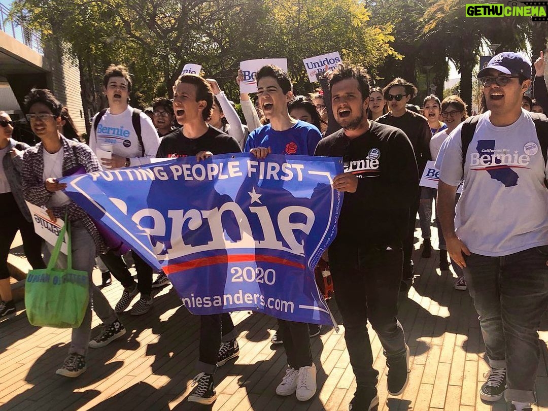 Luke Mullen - 39.7K Likes - #berniebros