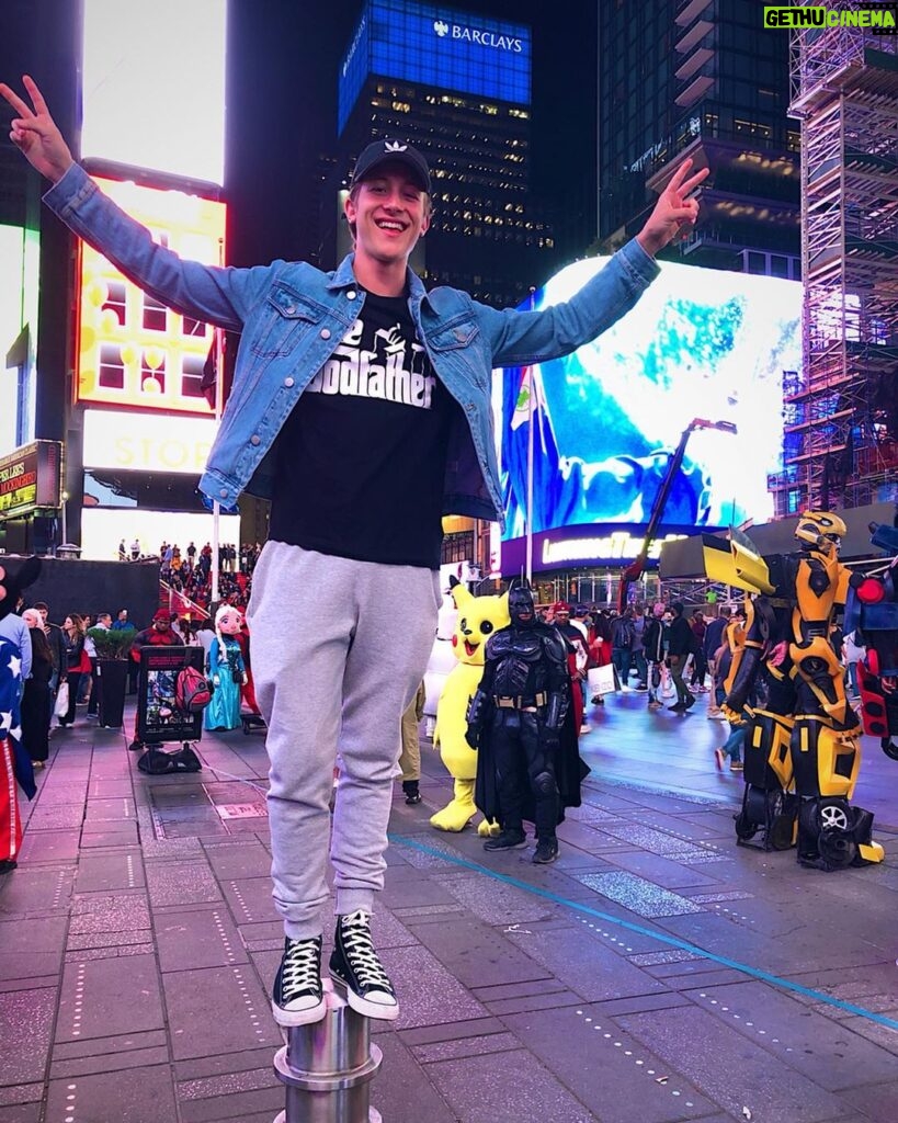 Luke Mullen Instagram - Missin this city New York, New York