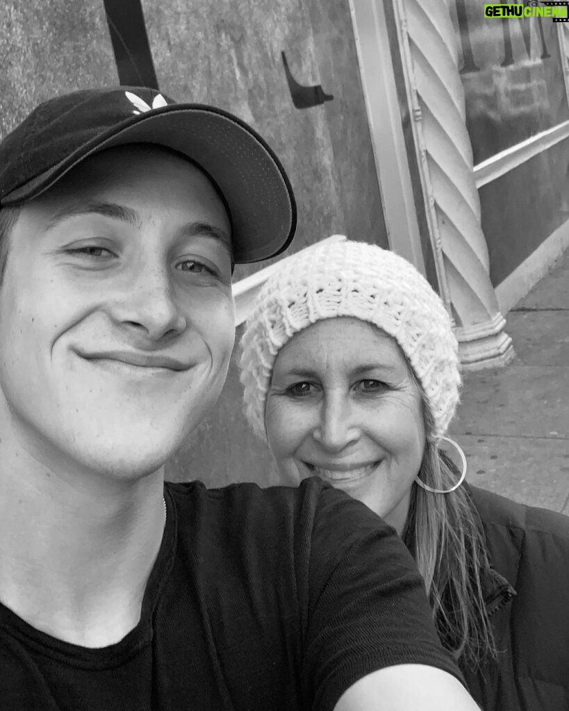 Luke Mullen Instagram - Happy Mother’s Day to my rock, my angel, and my best friend. You’ve taught me how to be selfless, compassionate, and a better person. Love u more than anything mama❤️