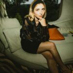 Lula Cotton-Frapier Instagram – Clip @charlottefever.theband out soooooooooooon (mon petit doigt me dit que ça arrive dans les deux prochaines semaines) 

Réalisé par @victor.hanotel 
Produit par @bernardborah 
Dop : @quentin_reno 
Photo : @luciebremeaultphoto 
Mua : @gbh.makeup