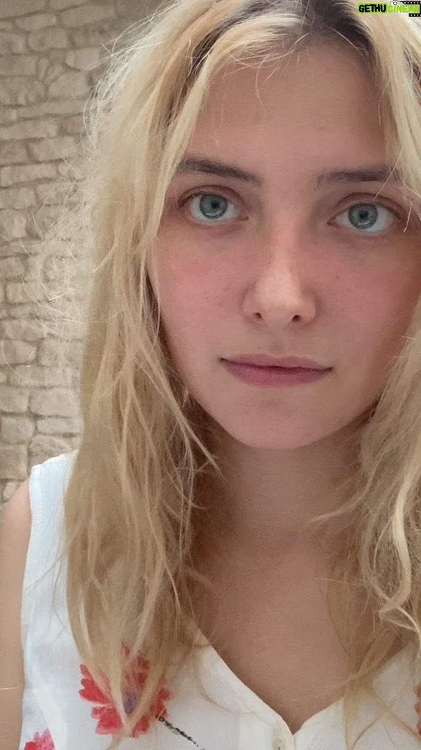 Lula Cotton-Frapier Instagram - 🛖🪔🧱