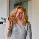 Lula Cotton-Frapier Instagram - @sarahsegal_ 🏴‍☠️ Greffe de Cheveux en Géorgie