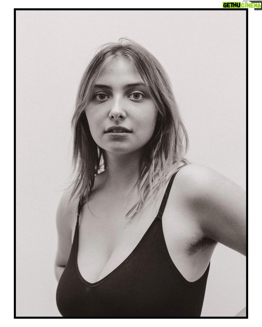 Lula Cotton-Frapier Instagram - Lula, en noir et blanc 📸