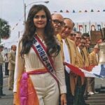 Lynda Carter Instagram - The male gaze…