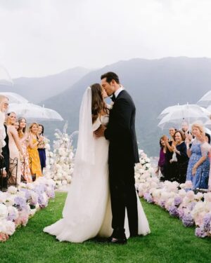Lynda Carter Instagram - I have always hoped my children would find the kind of true love that I did. When Jessica met Ross, that wish came true. I love you both so much. Congratulations ❤️ @jessica.carter.altman & Ross

Photos by Jose Villa