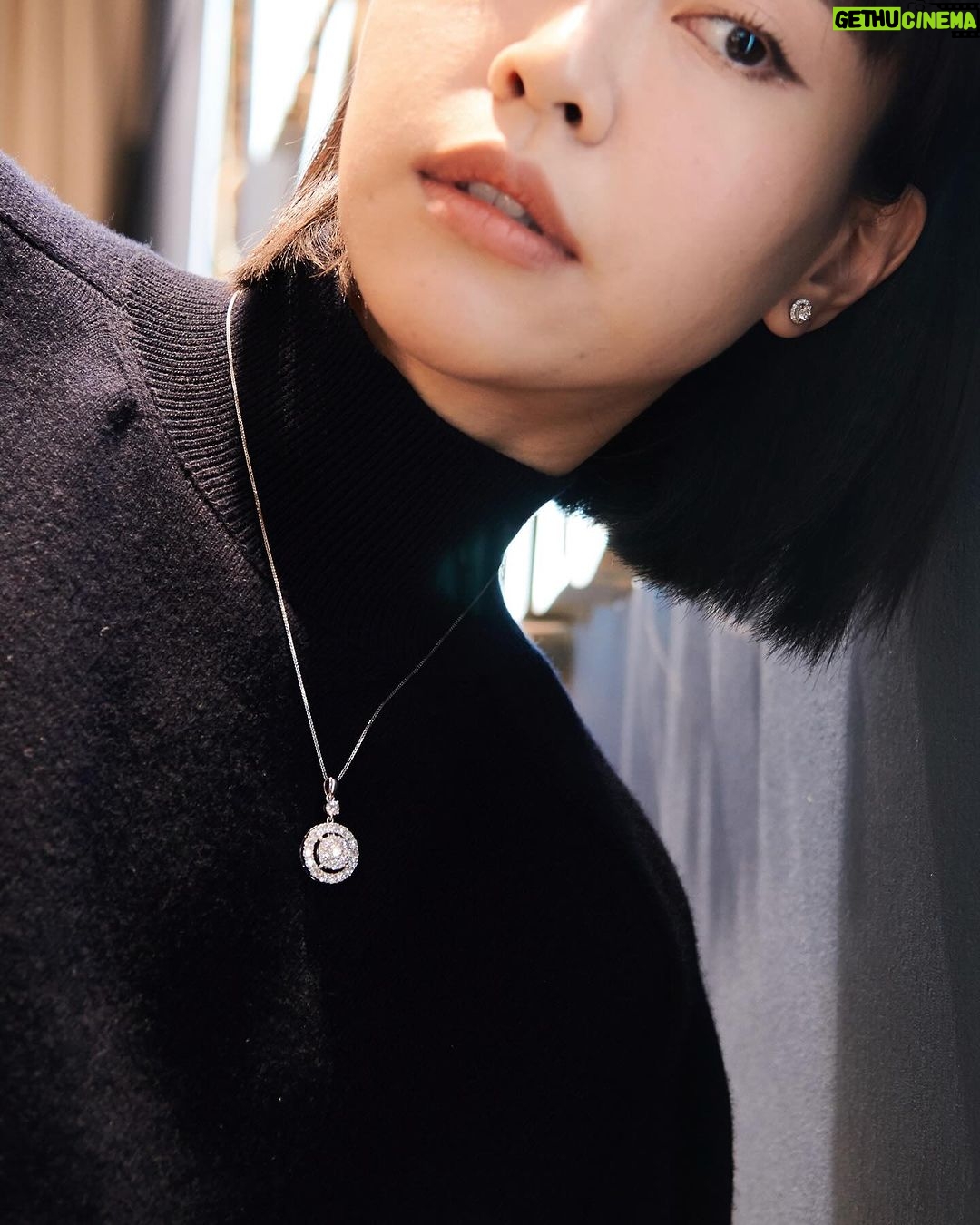 Lynn Lim Instagram - The new @lelumieremalaysia has opened its door in TRX. Exuding a classy luxury within a grandeur halo setting, showcasing a timeless and captivating beauty. 🥂 Thank you team ✨ styling @bycolinofficial in @fendi makeup @plikamakeup @raeseok hair @shawncutlergroup @derren_sc #ientertainmentgroup #LeLumiere #DiamondsofLight #NewOpening #LeLumiereTRX #LoveLightLuxury #bycolinofficial