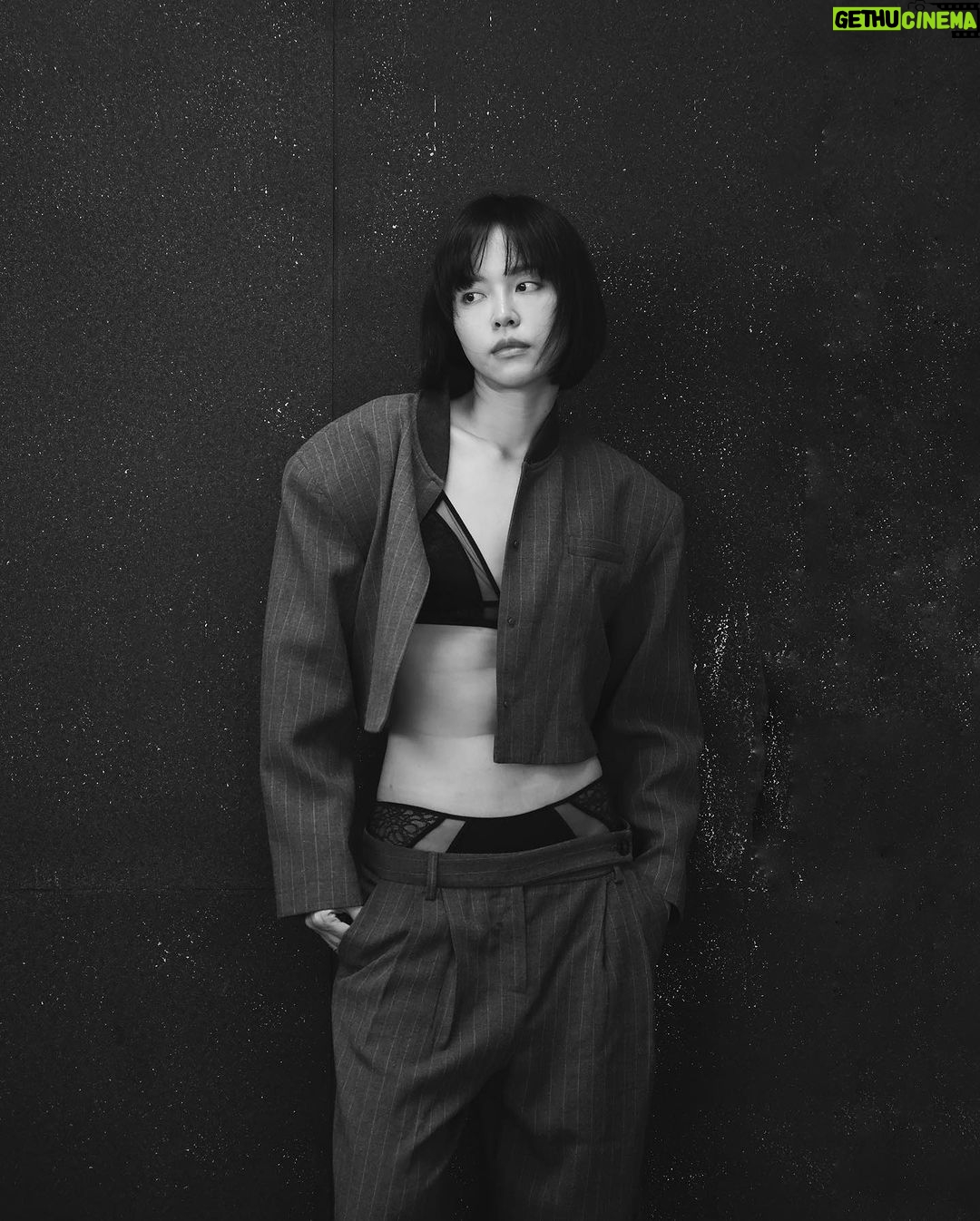 Lynn Lim Instagram - Spoilt with a touch of luxury, satin and premium lace. @calvinklein