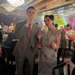 Lynn Lim Instagram – 痛嚟讲呢，根据俄国戏剧理论大师史坦尼斯拉夫斯基的说法。应该系由外到内，再由内去返外的。

#bycolincny2024 香港电影，送你尹天仇 @colinsim 🫶🏼
谢谢你每年让我们玩癫。

#其实我是一个演员 #努力 #奋斗