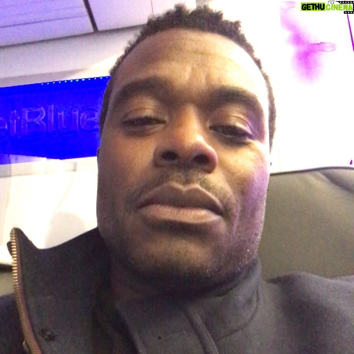 Lyriq Bent Instagram - I love that my best life is my norm! Intense 24 hours. #thatlife #bestlife #actorlife #soblessed #jetbluemint #nyc #lalife #strongwomen #family John F. Kennedy International Airport