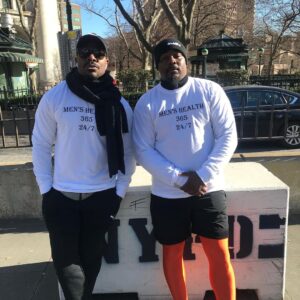 Lyriq Bent Instagram - We had great weather for #menshealth walk/run across #brooklynbridge. Thanks #ChiefJennings for leading the masses. My bro @penny2020 thanks for inviting me out. Even though you wore those orange tights. Shoutout to all the officers for your service. #nyc #brooklyn #365 #24/7 #bridgethegap #healthylifestyle #puma #scarfstyle #shades #brothers #family #community