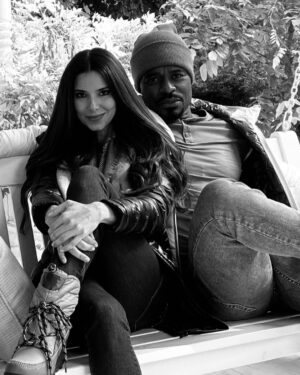 Lyriq Bent Instagram - Tomorrow night Friday November 12th tune into @lifetimetv for An Ice Wine Christmas The incredibly funny @roselyn_sanchez and the rest of the cast will have your emotions all over the place. It’s a great family movie. Directed by @jill_carter_director. I hope you enjoy it as much as we did. Happy holidays!!! #itsawonderfullifetime