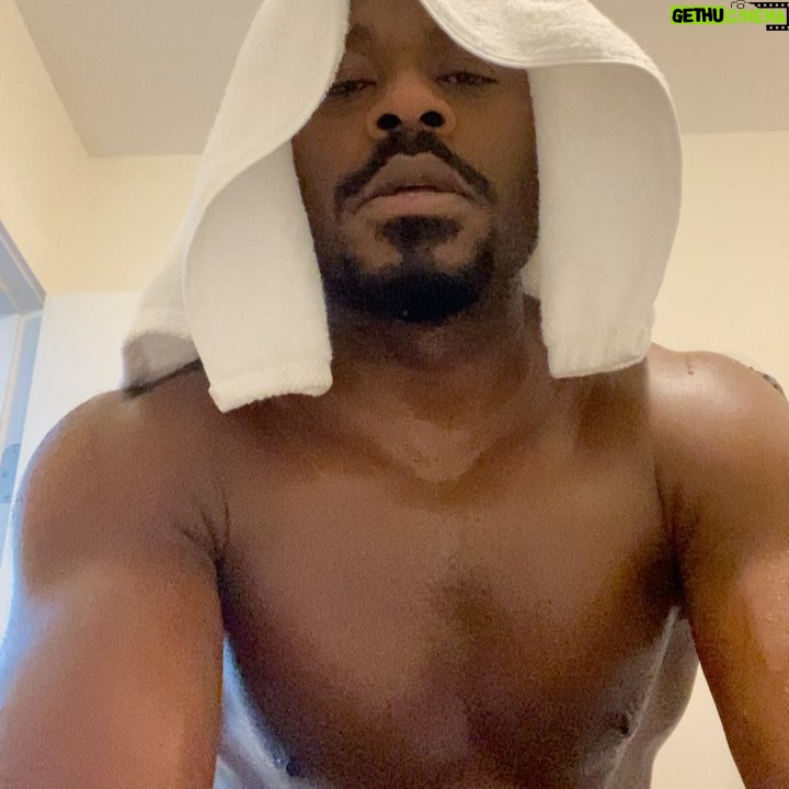 Lyriq Bent Instagram - Late post. Day 7! You still with me? No excuses, no apologies. We get it done. Be good to yourself. Sweat! #lovelife #sweat #drip #breathe #bike #stayfit #stayready