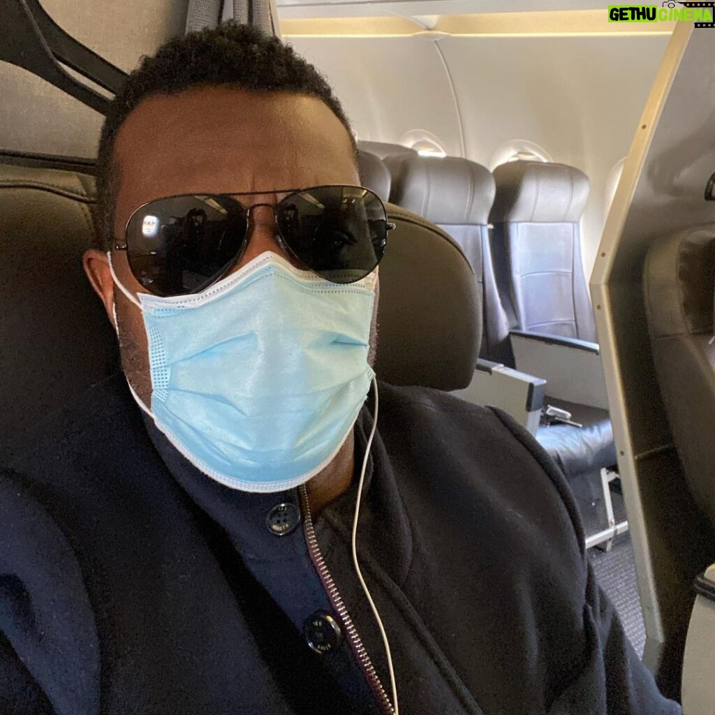 Lyriq Bent Instagram - I’m under there somewhere! Damn Rona you’re getting in between me and my peeps. #staysafe #nc #la