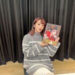 MARiA Instagram - 中国のみんなとのサイン会でした！ ありがとうございましたっ🫶🏻✨ 明日はリアルリリイベ！！ お愛できるの楽しみにしてますよ🫶🏻❤️ わぁーい✨✨✨ #GARNiDELiA #ガルニデ　#美依礼芽 #小美 #MARiA