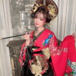 MARiA Instagram - MARiA 写真集第4弾『美姫　HIME』 本日発売日です❤️ 早い方はもう届いたよって方もいるかな？？ ドキドキ💓 届いたら感想教えてね♡ みんなのお気に入りのMARiAは見つかるかなー？ リリイベも沢山決まったので ぜひ愛にきてねっ 詳細はHPで✨ #MARiA #美依礼芽 #小美 #GARNiDELiA #花魁　#写真集
