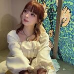 MARiA Instagram - Newアルバム　GARNiDELiA -TEN- に収録曲　スズラン　のMVの時の衣装ですっ♡ ゲームの世界に入り込んだ中世の世界観！ 撮影しながらドキドキでしたっ✨ どやっ。 #GARNiDELiA #MARiA #小美　#美依礼芽 #GARNiDELiA_TEN #スズラン