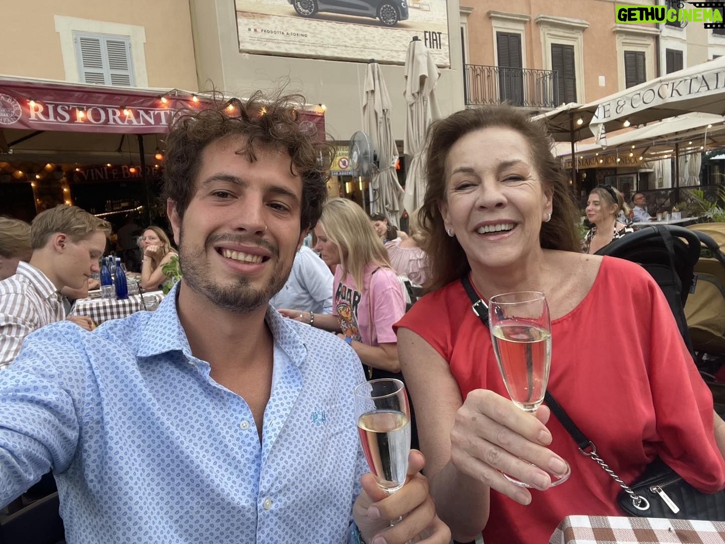 Mónica Gonzaga Instagram - Campo di Fiori