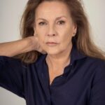 Mónica Gonzaga Instagram - La caracterización en Barrabrava para hacer Gladys fue realmente emocionante, un trabajo que amé realizar. 🙌🏻 Les dejo un resumen de mi participación en #Barrabrava para @primevideolat, ¿ya la vieron? Los leo 👇🏼