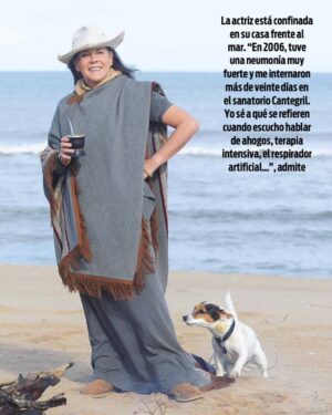 Mónica Gonzaga Instagram - Mi nota en @holacom , con mi hijo Adriano 🤍 y Lolita 🐶. 

¿La habían visto? 

#monicagonzaga #gonzagamonica #actrizargentina #actoresargentinos #olmedo #porcel #olmedoyporcel