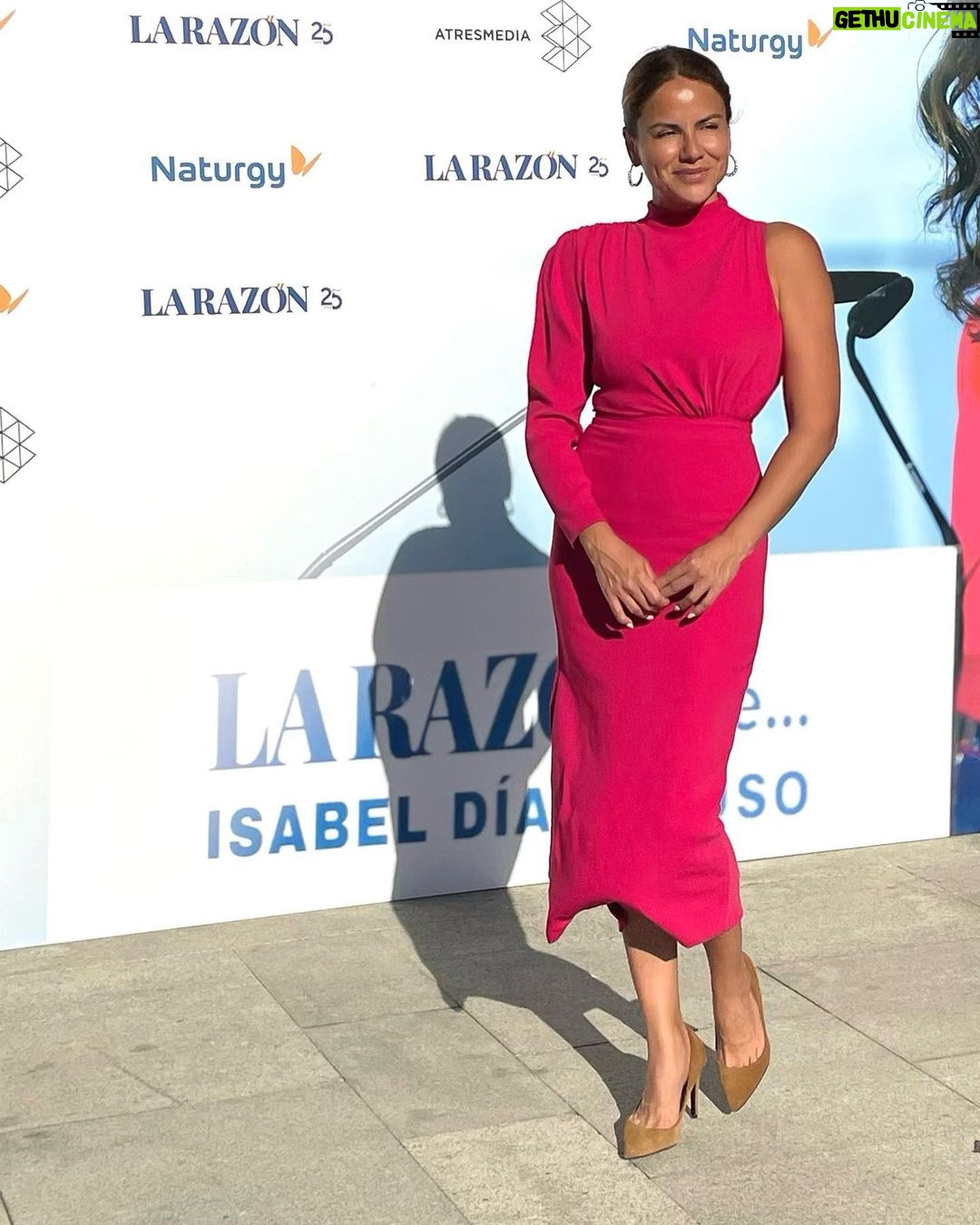 Mónica Hoyos Instagram - Gracias a la @larazon.es por esta invitación y a la @comunidadmadrid 😍