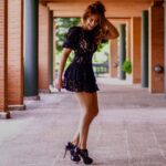 Mónica Hoyos Instagram - Estoy en remodelación Vieras que bonita me esta quedando la mente el alma y el corazón 💋