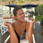 Mónica Hoyos Instagram – Hago siempre el bien, 
así cuando hablan mal de mi 
no les queda otra que mentir ✌️
