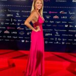 Mónica Hoyos Instagram - Empieza ya la gala del @restaurantecorso a favor de la @accelenatorres. Que bonita labor hacen y qué importante es para toda la sociedad 💜 👗@virginiavald #ibiza