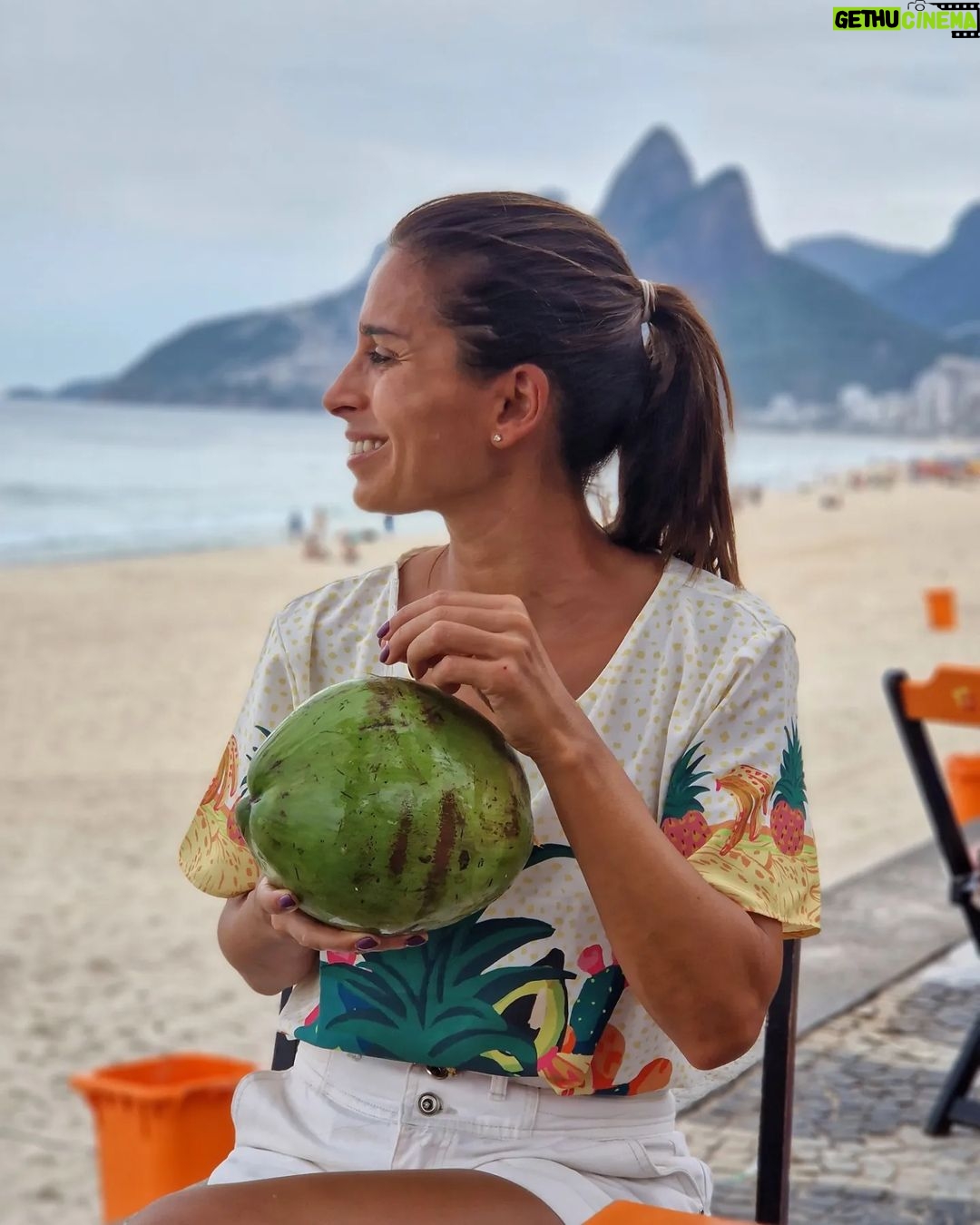 M贸nica Jardim Instagram - E o Rio continua lindo 馃槏 #riodejaneiro 馃嚙馃嚪 Rio de Janeiro Brasil