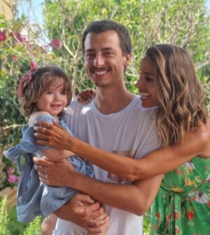 Mónica Jardim Instagram - 2 anos de Teresinha! A minha afilhada continua a crescer de forma doce e muito feliz! Foi um dia super bonito com familia de sangue e coração! 🩷