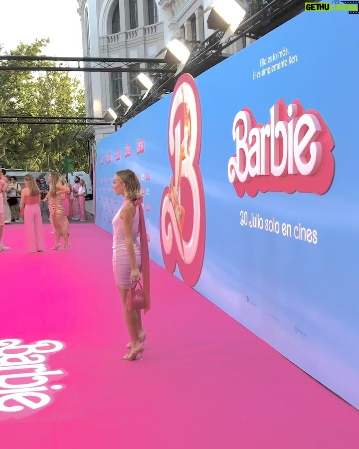 Mónica Mara Instagram - Mi ranking de las pelis de Barbie es el siguiente: 1. Barbie 💅🏼 2. Barbie la princesa y la costurera 3. Barbie y el lago de los cisnes 4. Barbie y las 12 bailarinas 5. Barbie rapunzel 6. Barbie y la magia del pegaso 7. Barbie Fairytopia 8. Barbie y el cascanueces (teneis razón)