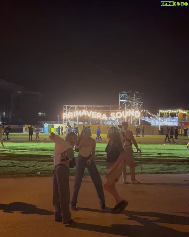 M贸nica Mara Instagram - round two馃拝馃徏 @primavera_sound @vampire.zip Primavera Sound