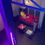 Mónica Mara Instagram - La realidad de los rodajes JAJAJA