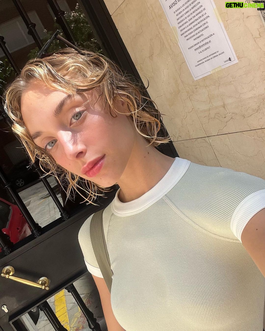 Mónica Mara Instagram - Fotos que me gustan con gente bonita a la que echo de menos un poco ya 🥲❤️🩹