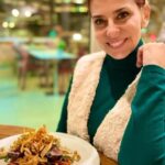 Mónica Sintra Instagram - Ontem fui à @mercantina. Aqui sente-se uma sinfonia. Uma sinfonia de sabores e de gastronomia mediterrânea. Situa-se em Alvalade e promete (bem como cumpre!) pôr as papilas gustativas aos saltos. Eu adorei. E vocês? Quem já experimentou? 🍕 #parceria Mercantina