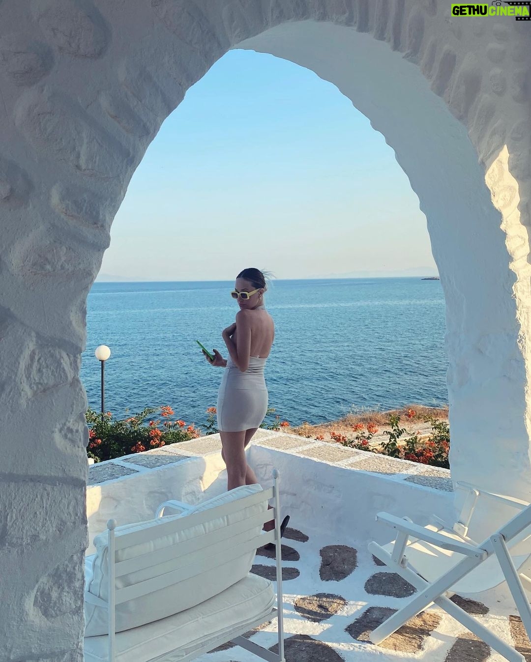 Müge Bayramoğlu Instagram - Greek yoghurt sucks Dryos,Paros