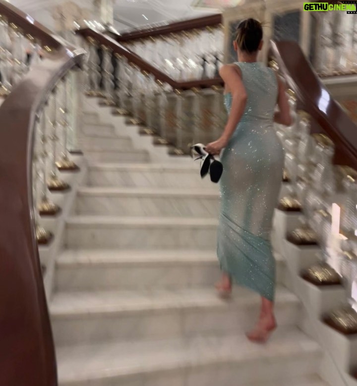 Müge Bayramoğlu Instagram - Happily married club 🥳