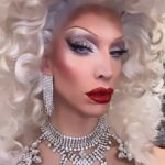 Ma'Ma Queen Instagram - Hair by @baehmbaehmwigs necklace by @aster_lab ♥️