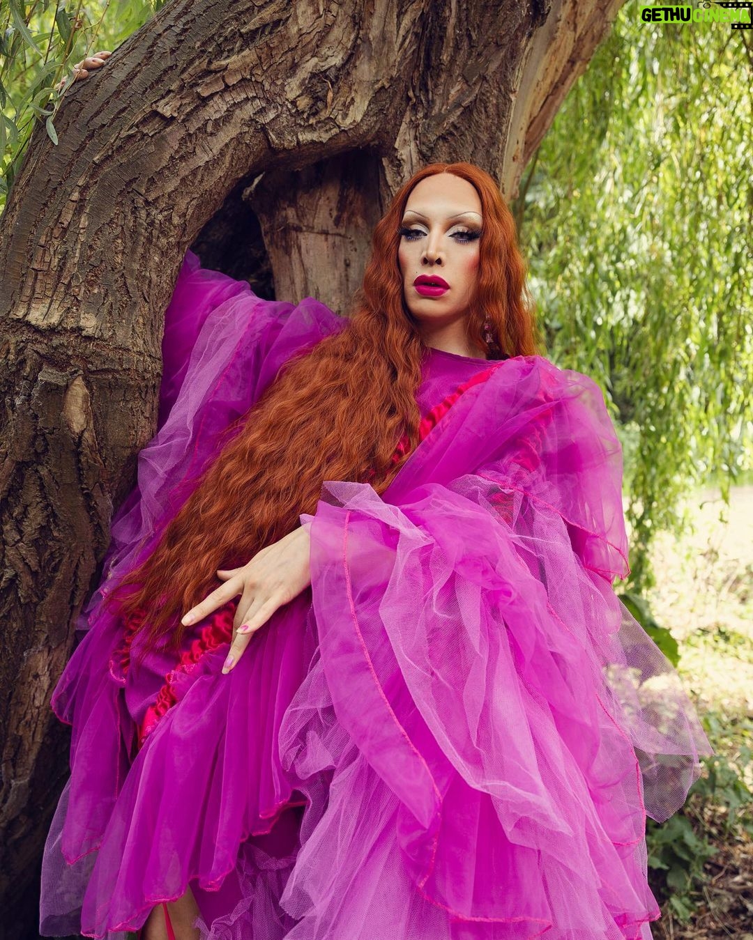 Ma'Ma Queen Instagram - Queen shit πΏππ Team credits Model @iammamaqueen Dress by @studio.hiem Photography @danaebphotography Assistance @annegathion #navb #rotterdam #rotterdamphotographer #rotterdamphotography #rotterdamphoto #model #nlmodel #rotterdammodel #modeling #netherlandsphotographer #nlphotography #nlshoot #rotterdampride #photography #photo #fashionshoot #fashion #beautyshoot #rotterdamfashion #amsterdamshoots #amsterdamphotographer #dutchphotographer #nederlandsephotographer #nederlandsefotograaf #hmua #mua #internationalphotographer #magazinecover #nature #naturephotoshoot Rotterdam, Netherlands