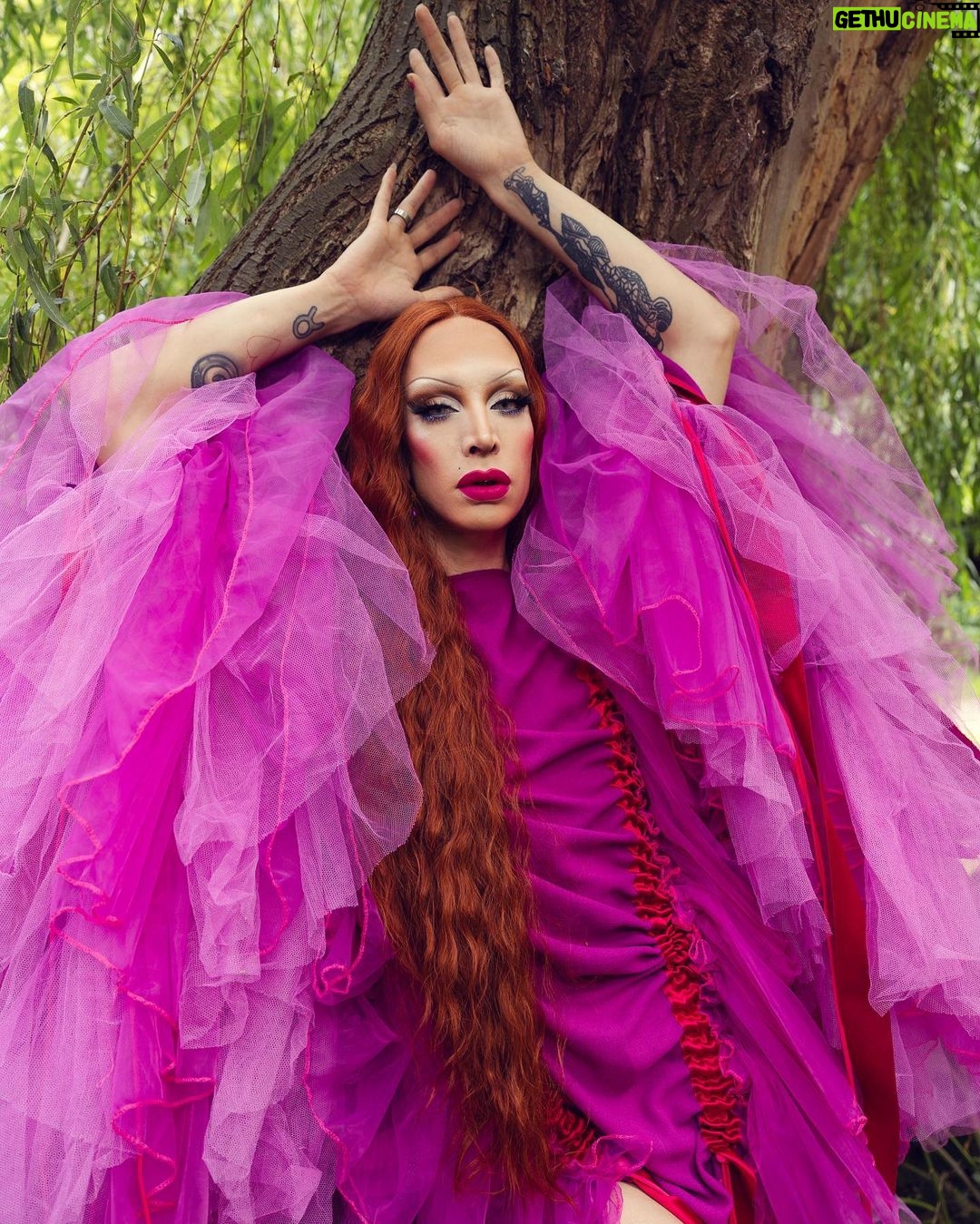 Ma'Ma Queen Instagram - Queen shit πΏππ Team credits Model @iammamaqueen Dress by @studio.hiem Photography @danaebphotography Assistance @annegathion #navb #rotterdam #rotterdamphotographer #rotterdamphotography #rotterdamphoto #model #nlmodel #rotterdammodel #modeling #netherlandsphotographer #nlphotography #nlshoot #rotterdampride #photography #photo #fashionshoot #fashion #beautyshoot #rotterdamfashion #amsterdamshoots #amsterdamphotographer #dutchphotographer #nederlandsephotographer #nederlandsefotograaf #hmua #mua #internationalphotographer #magazinecover #nature #naturephotoshoot Rotterdam, Netherlands
