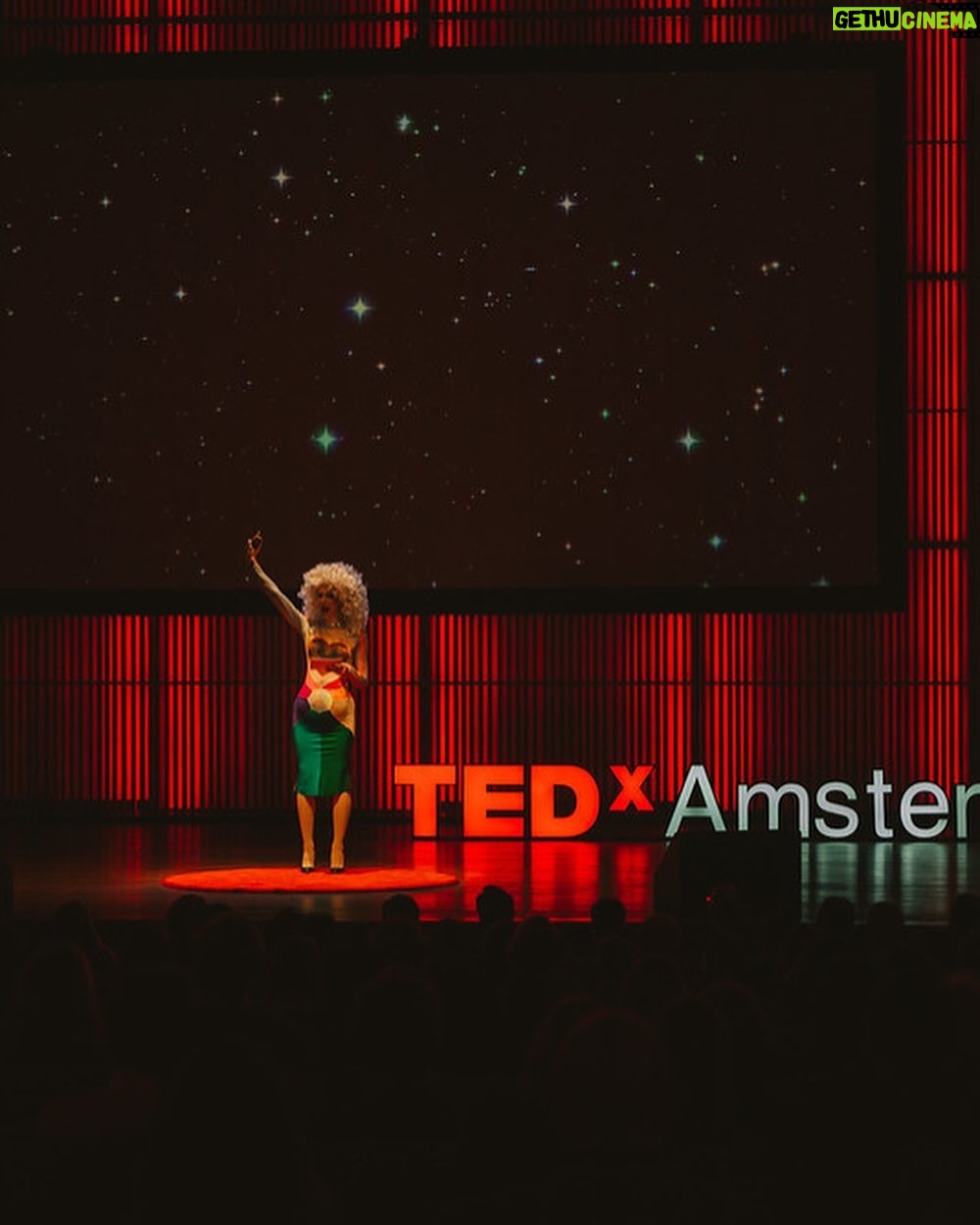 Ma'Ma Queen Instagram - Still can’t believe I did this! A had the honour and pleasure to give a Ted talk! I am now officially a @tedxamsterdam speaker! Never in my wildest dreams did I imagine myself to be on this stage and talk this talk. It’s has been a rollercoaster ride with ups and downs. It has been a long time I felt so nervous in every cell of my body but I didn’t let it get the best of me and pushed through. Walked onto the stage with my head held high and delivered the talk I worked and rehearsed so hard for. Special thanks for @annemariewisse for being my speaker coach. For @robinbaldy for sitting next to me in this rollercoaster. And to all the people from @tedxamsterdam I am so grateful to be invited for this beautiful journey. I have grown as a speaker, as an artist and as a human being. Thank you!♥️ Pictures by @oliviagracephotographyyy Muziekgebouw aan 't IJ