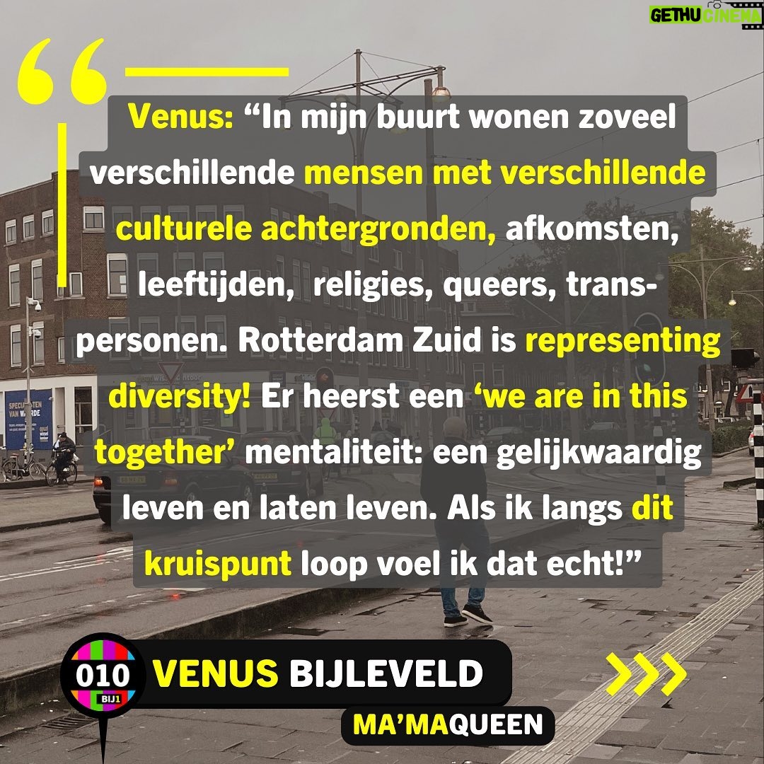 Ma'Ma Queen Instagram - ROTTERDAM REPRESENTS! Venus Bijleveld (die/diens) @iammamaqueen staat op nummer 13 op de kandidatenlijst van @politiek_bij1 voor de Tweede Kamerverkiezingen 2023. Samen met nog vijf andere kandidaten komt Venus uit…jawel..Rotterdam! 📸: @katalinn Venus is een multidisciplinaire performance artist, kunstenaar en dragmoeder. Venus woont in de wijk Feyenoord in Rotterdam Zuid. Wij vroegen Venus zichzelf daar voor te stellen bij diens favoriete plek: het kruispunt Randweg/Beijerlandselaan. Wat wil Venus bereiken voor stemmers binnen en buiten Rotterdam? En wat is diens verbinding met Zuid? Venus: “Ik voel mij thuis in Rotterdam Zuid, en dan met name op dit kruispunt Randweg / Beijerlandselaan. In mijn buurt wonen zoveel verschillende mensen met verschillende culturele achtergronden, afkomsten, leeftijden, religies, queers en trans- personen. Rotterdam Zuid is representing diversity! Er heerst een ‘we are in this together’ mentaliteit: een gelijkwaardig leven en laten leven. Als ik langs dit kruispunt loop voel ik dat echt! Iedereen is hier ‘anders’, maar ieder op een eigen intersectionele manier: wij voelen dat wij als gemarginaliseerde groepen door het huidige systeem niet worden gezien of serieus worden genomen. Dat schept wel een onuitgesproken band! Ik ontken niet dat er op Zuid ook queer- en transhaat heerst, maar ik ervaar juist dagelijks ook veel warme reacties op mijn uitgesproken queer uiterlijk.” Venus is namelijk in ‘full glam’ als Ma’MaQueen, maar ook ‘gewoon’ in broek met hoodie zichtbaar queer, trans, en nonbinair: “Juist nu is representatie hard nodig. Wij zijn er altijd geweest en wij zullen er altijd zijn. Ik hoop dat andere (jongere) queer- en transpersonen mij zien en denken: ‘Ik wil, kan én mag dat ook’. Dat zij zich gezien voelen.” Venus wilt ook een brug zijn voor de ouders, familie en vrienden, de ‘allies’, van de LHBTIQA+ gemeenschap. Ook buiten Rotterdam, in de kleine steden, in de Achterhoek: “Een stem op BIJ1 is een stem vóór jouw LHBTIQA+ dierbare! In deze keiharde rechtse wereld hebben zij jullie stem nodig in hun strijd naar veiligheid!” Caption & ID verder in de comments:
