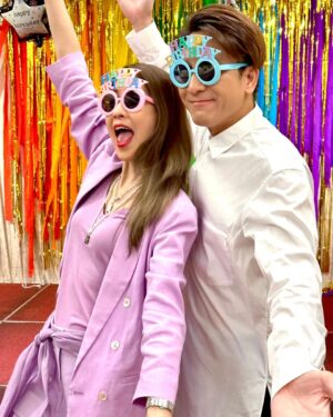 Ma Kwok-Ming Instagram - 3年冇搞 生日會喇……😎😎😎
而其實 生日會 最開心嘅 唔係 慶祝生日……而係可以見下d fans……親自同佢哋講聲 “多謝你哋”……😏😏😏🙏🙏🙏
謝謝你哋嘅出席……支持……愛護……🥰🥰🥰

@sharonchanmanchi
