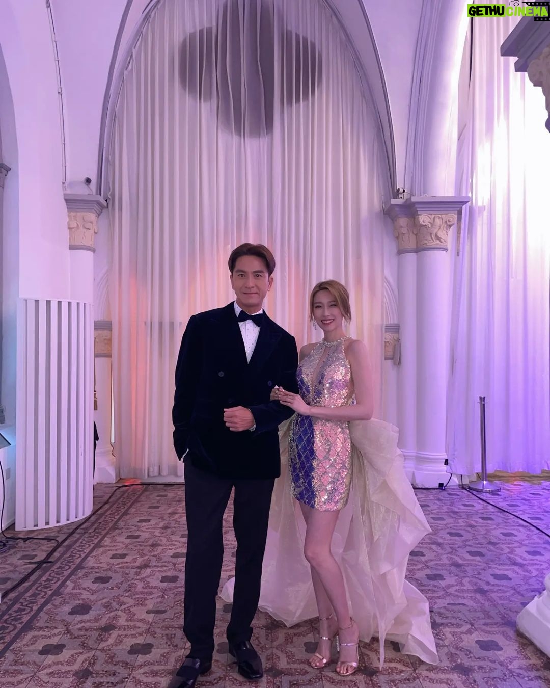 Ma Kwok-Ming - 18.6K Likes - Asian Academy Creative Awards……😏😏😏
新加坡惠州會館200周年……😎😎😎
謝謝邀請……😊😊😊🙏🙏🙏
@elaine_yiu
outfit: @ralphlauren
shoes: @jimmychoo
style director: @derekho_
styling: @willng_cc @creativecoven_