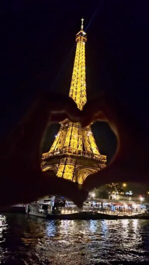 Ma Kwok-Ming Instagram - France part 2 - PARIS

We finally got to watch eiffel tower sparkle together ❤️ 
Such a wonderful trip ❣️

#whatisnext
#travelinparis 
#parisreels 
#cityoflove