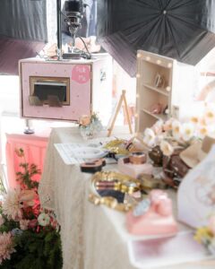 Ma Kwok-Ming Instagram - Had a wonderful celebration party with our beloved relatives in hk :) Many thanks to all those who helped out with the party 🫶🏻 Planner ｜ @ambridesmate Photography｜ @samanthakongphotography MC｜ @emceebonnie @siusiubonbon Flower & decoration｜ @freeconcept_hk Candy corner｜ @cakecohk Perfume bar & wedding favour｜ @sovosperfumery Photo booth & printing service｜ @miniboothhk 👰🏻‍♀️ Dress｜ @bridalistic_official 🤵🏻 Suit｜ @modetuxedo @urbanbymode Hair @jun_cy @bhc_peninsula Makeup @chloe0819
